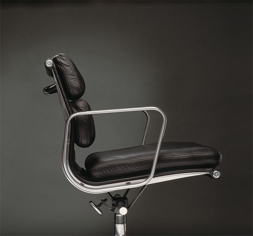 Herman Miller Eames® Soft Pad Chair - Management Chair - GR Shop Canada