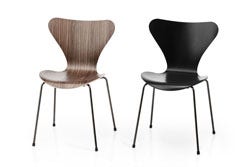 fritz_hansen_series_7_stackable_chair