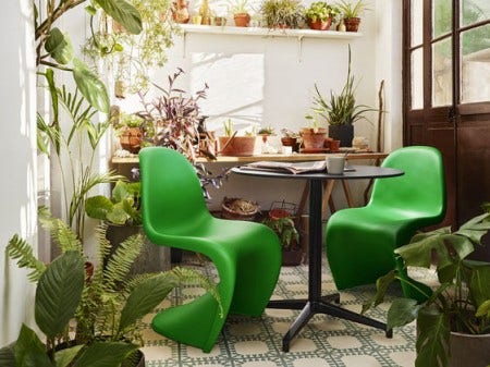 Summer Green isn’t always available but there are 6 vibrant colours that are available year round.