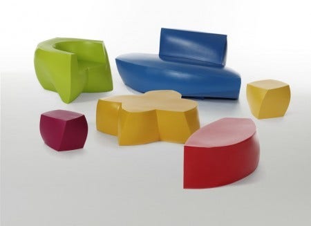 Based on the original silver cubes of Heller's Frank Gehry Furniture Collection, the new colors brilliantly enhance the cubes’ extraordinary sculptural facets. Add a jolt of color either indoors or outdoors.