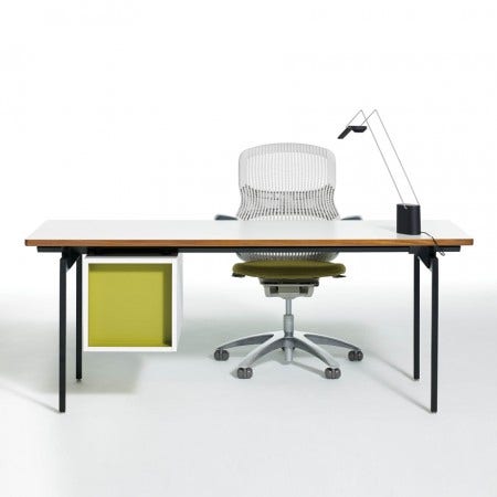 The Knoll Sparrow is  new light designed to brighten any space. Advanced LED technology produces warm, even illumination and intuitive controls allow you to choose the appropriate light level and easily position the illumination.