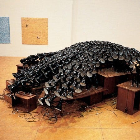 Capturing the Zeitgeist! David Mach's  "The Giant Hand Sculpture named Knuckle Shuffle," 1985.