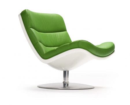 Artifort loves "Greenery" for many of its upholstered chairs and sofas. Artifort’s decision to reintroduce the F 978 in 2006