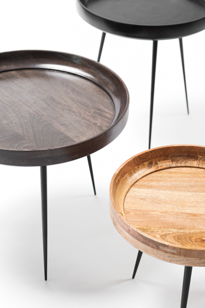 The Mater Bowl Table reconciles Indian craftsmanship with the simplicity of Scandinavian design. The Bowl Table's top is made from the wood of the mango fruit tree, harvested once the productive life of the tree is over. The wood top is turned manually on the lathe, showcasing the skill of the "kharaadi", the local Indian wood turning community. The finishing is done with lead free water-based PU lacquers, thereby respecting the local environment.