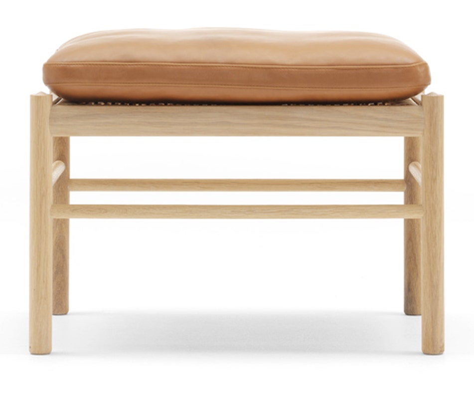 Carl Hansen & Son OW149F Colonial Footstool