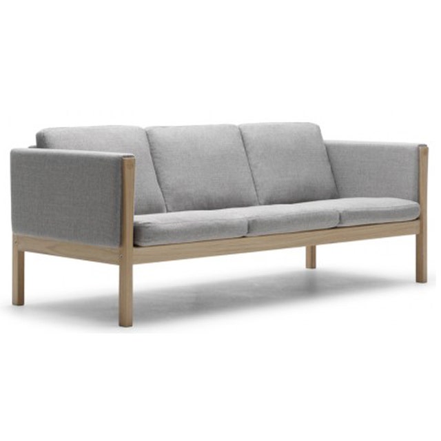 Carl Hansen & Son CH163 Sofa