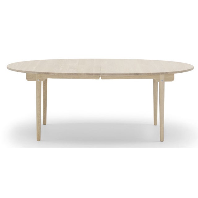 Carl Hansen & Son CH338 Expandable Dining Table (Prepared for 4 Leaves)