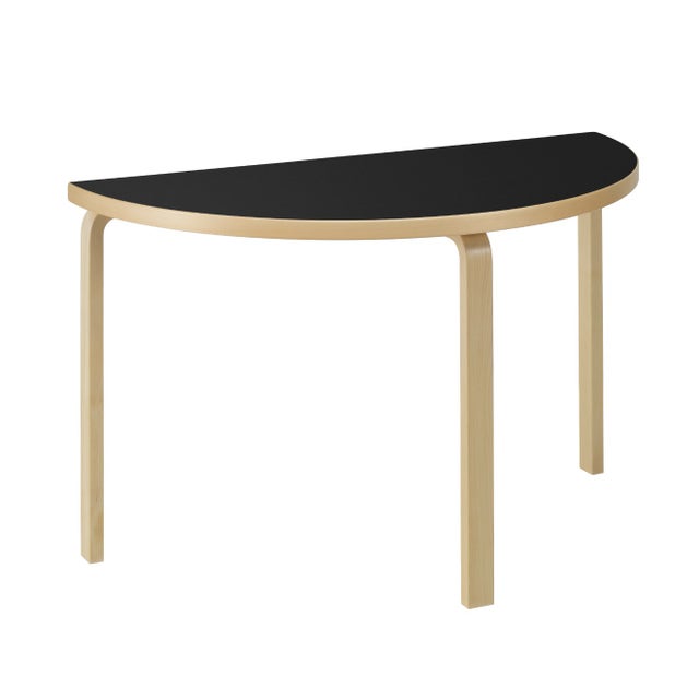 Artek 95 Half-Round Table