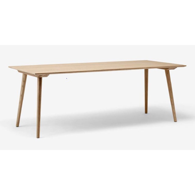 &Tradition In Between SK6 Dining Table