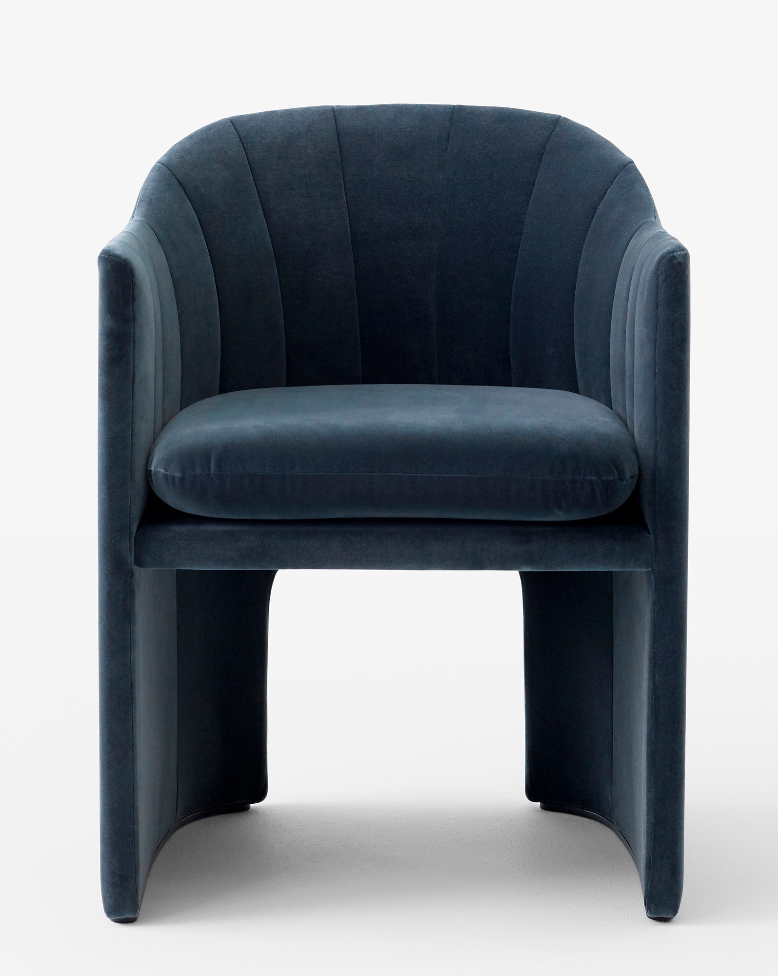 &Tradition Loafer SC24 Chair