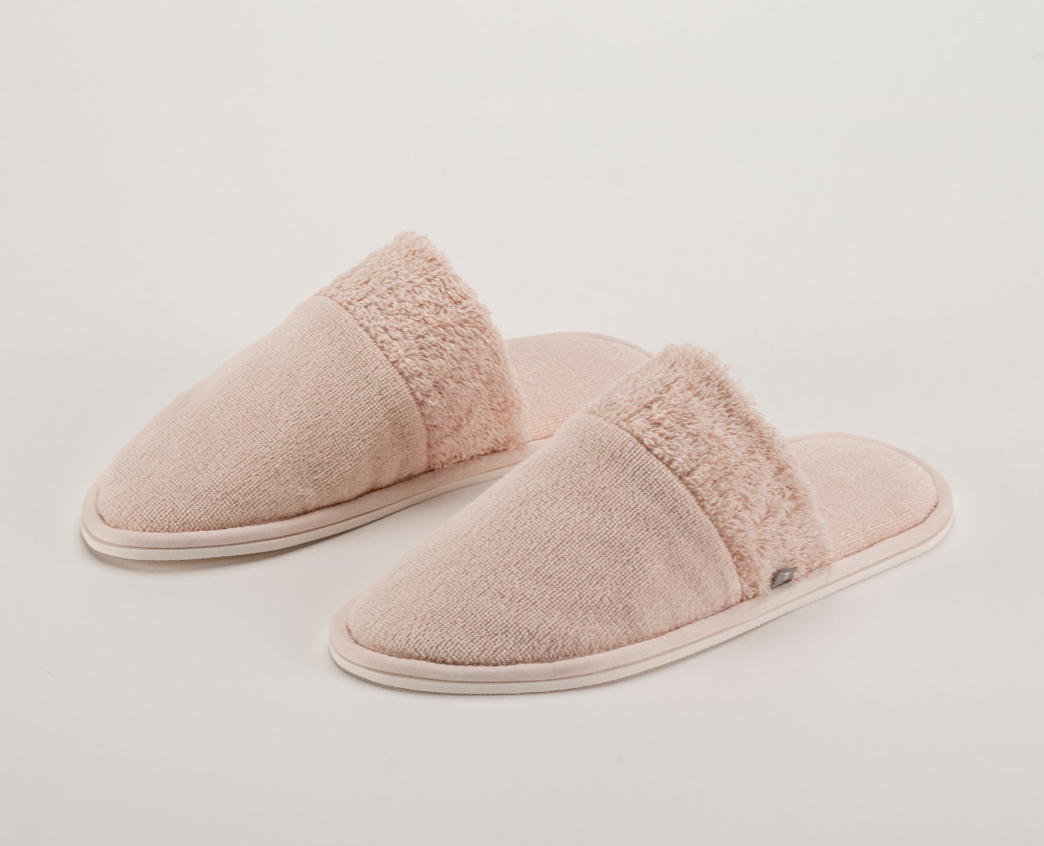 Abyss & Habidecor Comfy Slippers