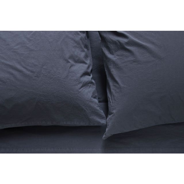 Area Anton Frenchback Pillow Cases