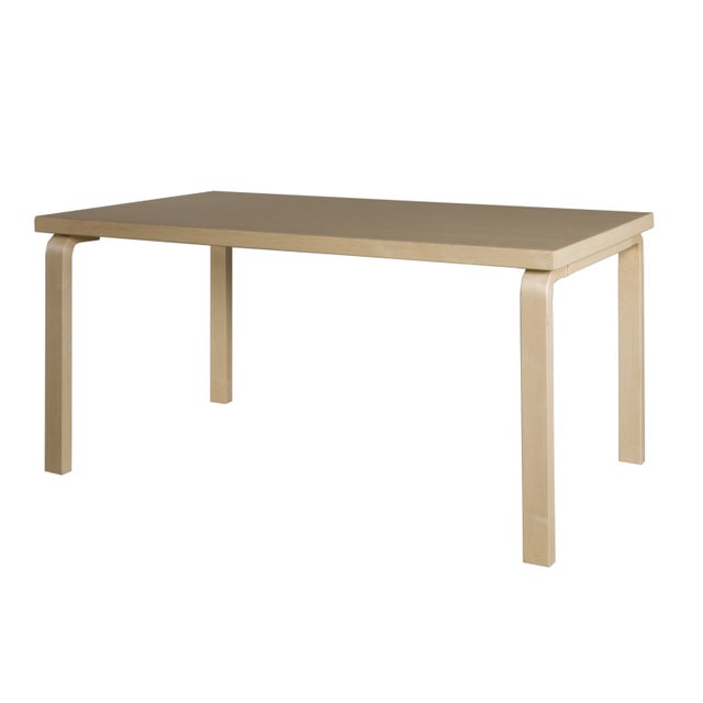 Artek 82A Table