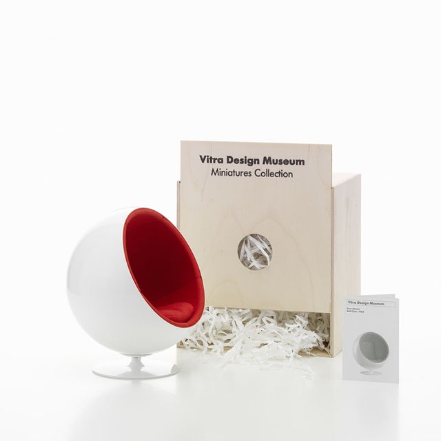 Vitra Miniatures Ball Chair