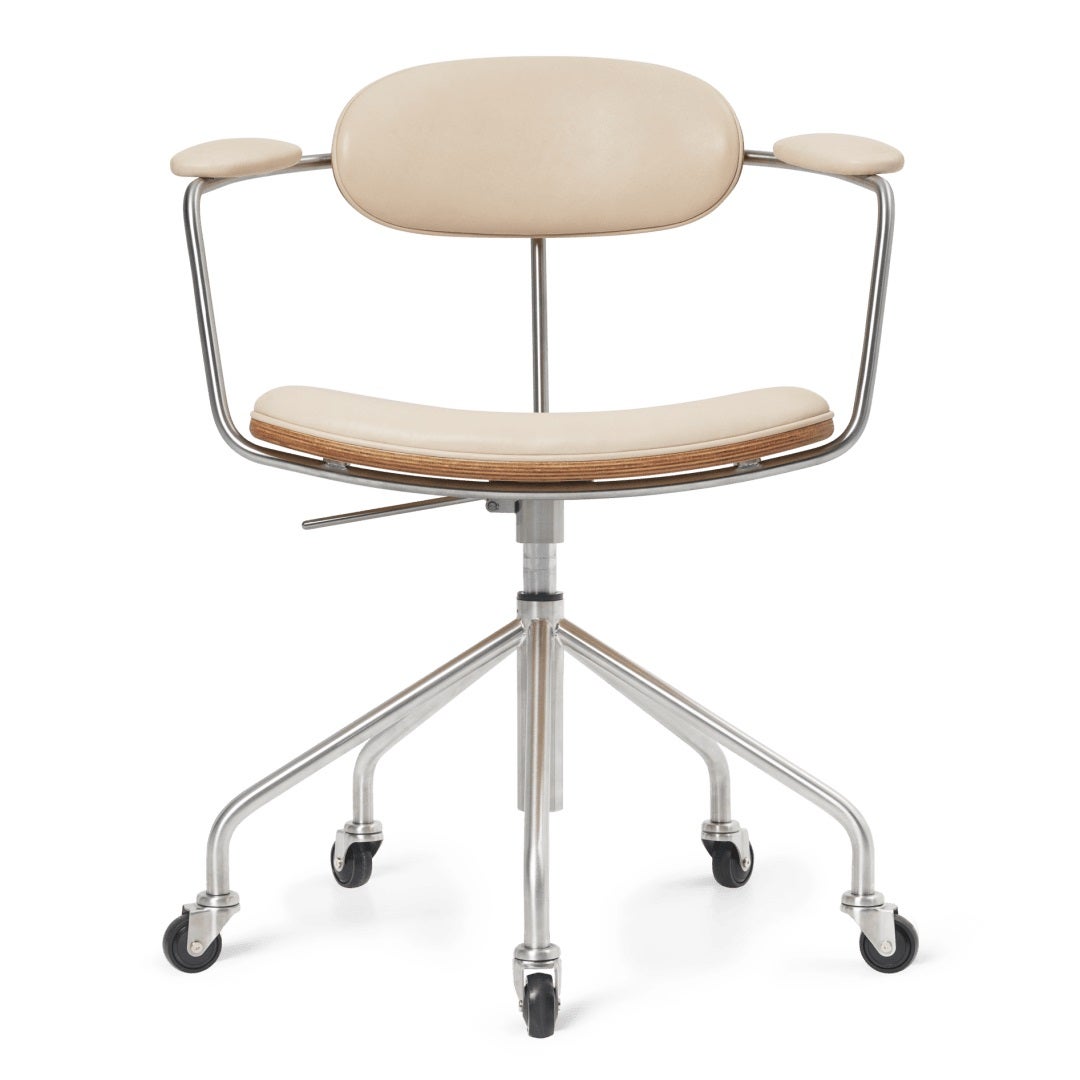 Carl Hansen & Son CH621 Lounge Chair