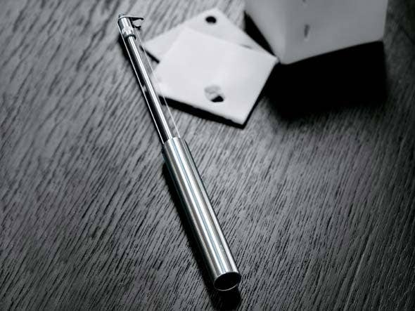 IBILI Stainless Steel Cheese Cutter – 17 Cm Silver Blade For Easy Slicing & Cleaning