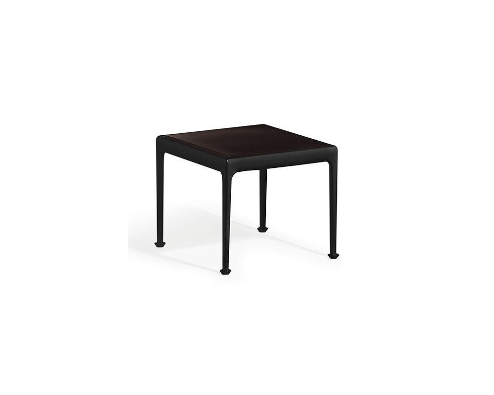 Knoll Richard Schultz 1966 Collection End Table 18 x 18