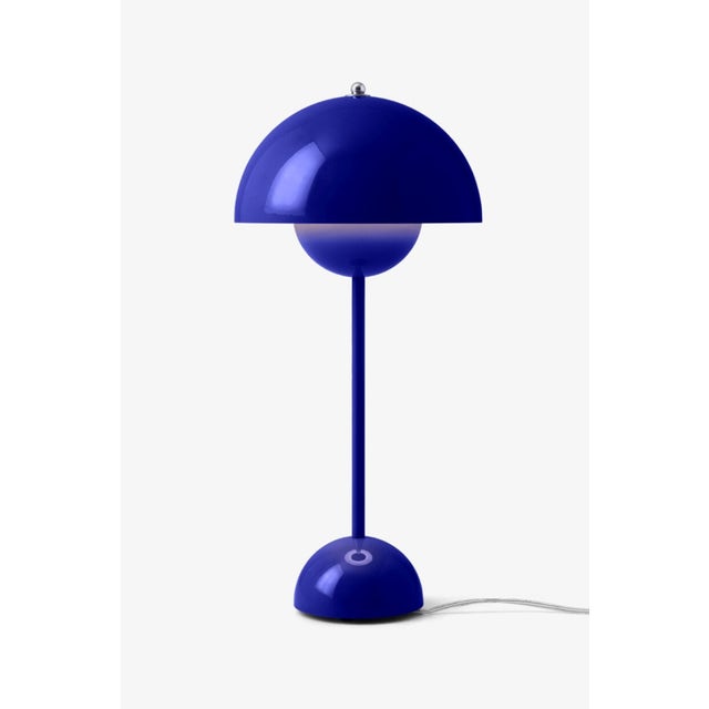 &Tradition Flowerpot VP3 Table Lamp