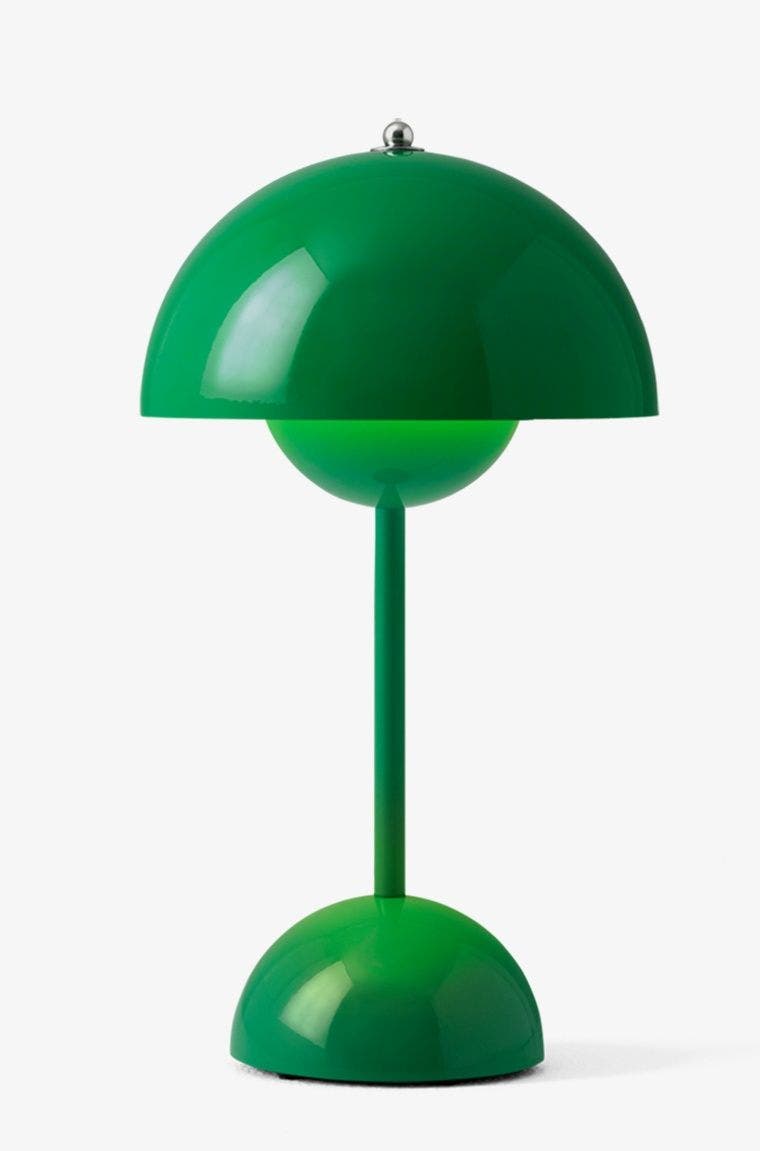 &Tradition Flowerpot VP9 Portable Table Lamp