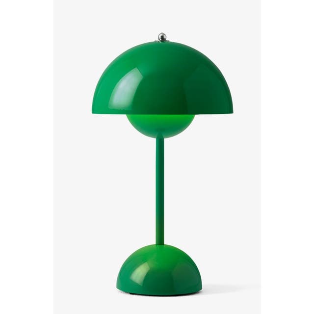 &Tradition Flowerpot VP9 Portable Table Lamp