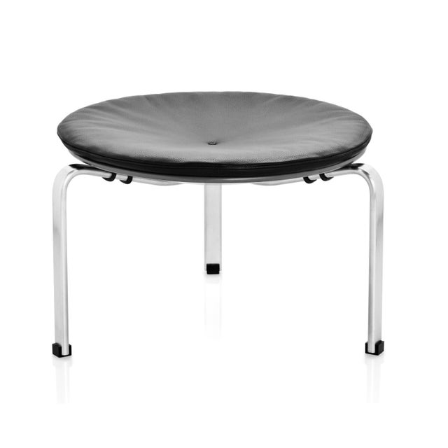 Fritz Hansen PK33™ Stool