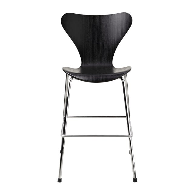 Fritz Hansen Series 7™ Junior Chair