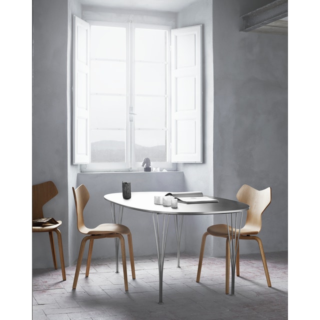Fritz Hansen Table Series - Super-Elliptical