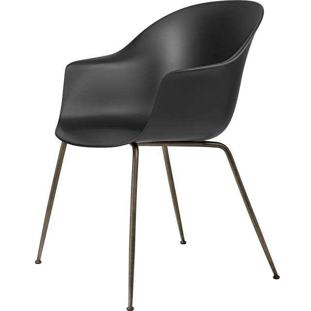 GUBI Bat Conic Base Dining Chair