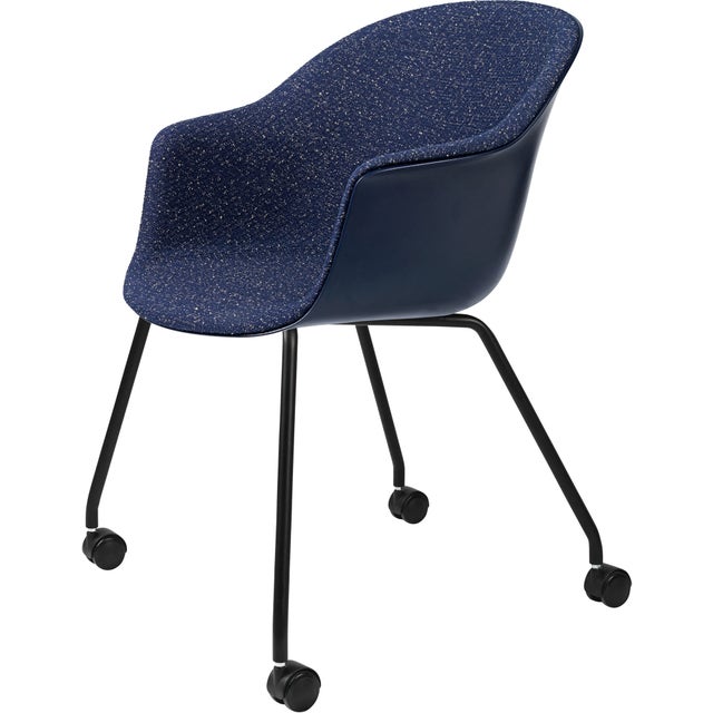 GUBI Bat Meeting Chair 4 Legs with Castors - Front Upholstered