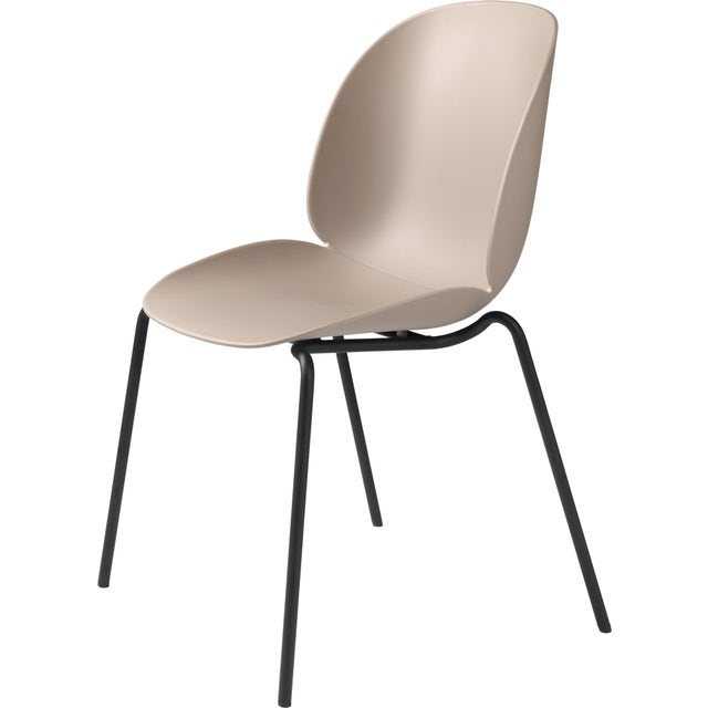 GUBI Beetle 4-Leg Stackable Dining Chair