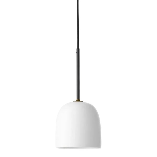 GUBI Howard Pendant Lamp