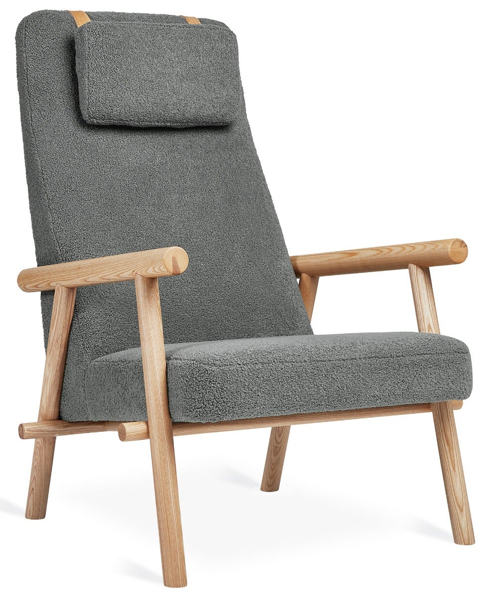 Gus* Modern Labrador Chair (Disco)