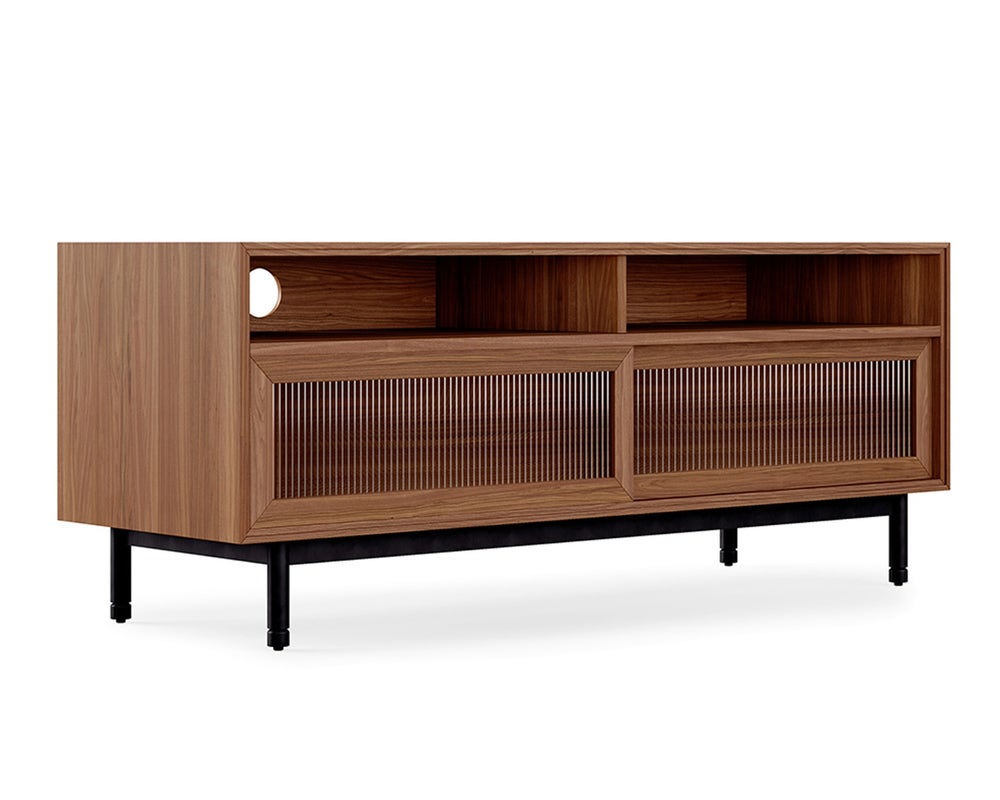 Gus* Modern Munro Media Stand