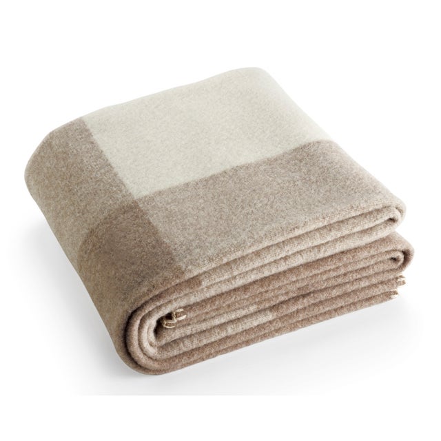 Herman Miller Girard™ Throw