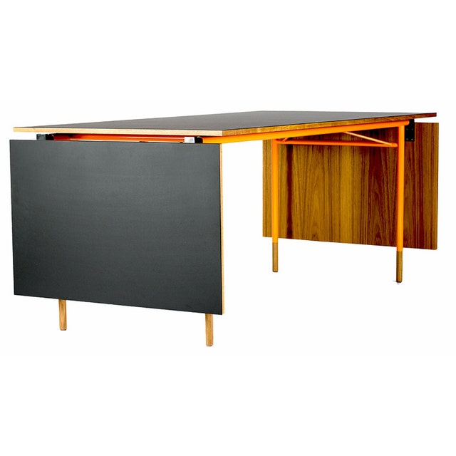 Finn Juhl Nyhavn Dining Table with 2 Drop Leaves