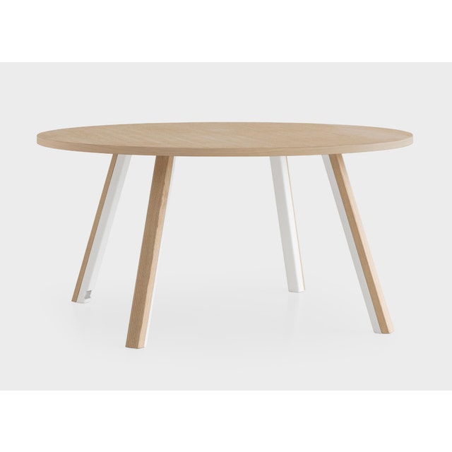 Lapalma Ori Round Table with Cable Management