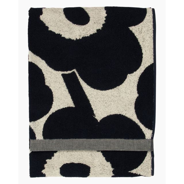 Marimekko Unikko Bath Towel - 70 x 150 cm - Cotton, Dark Blue