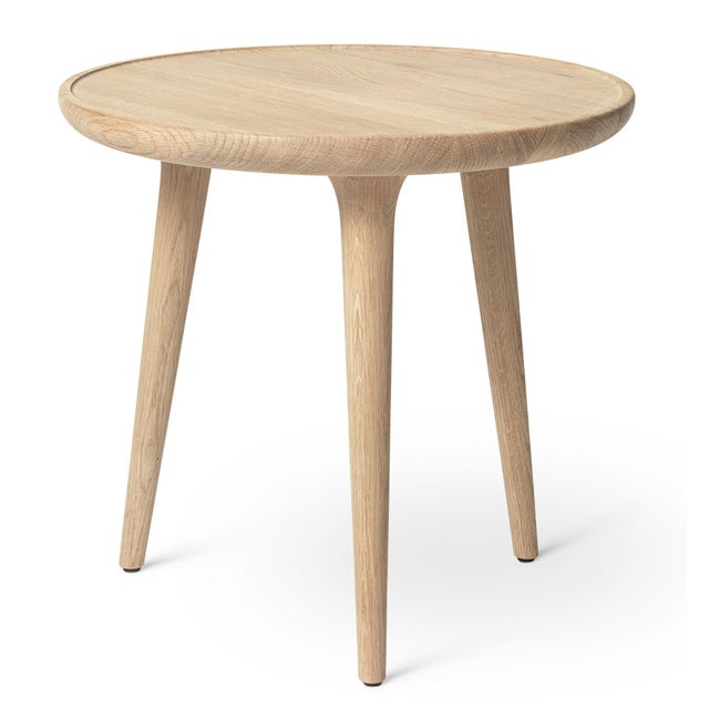 Mater Accent Side Table