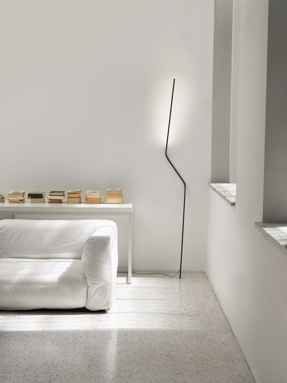 Nemo Neo Floor Lamp