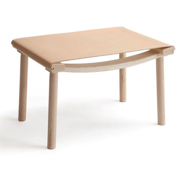 Nikari December Ottoman