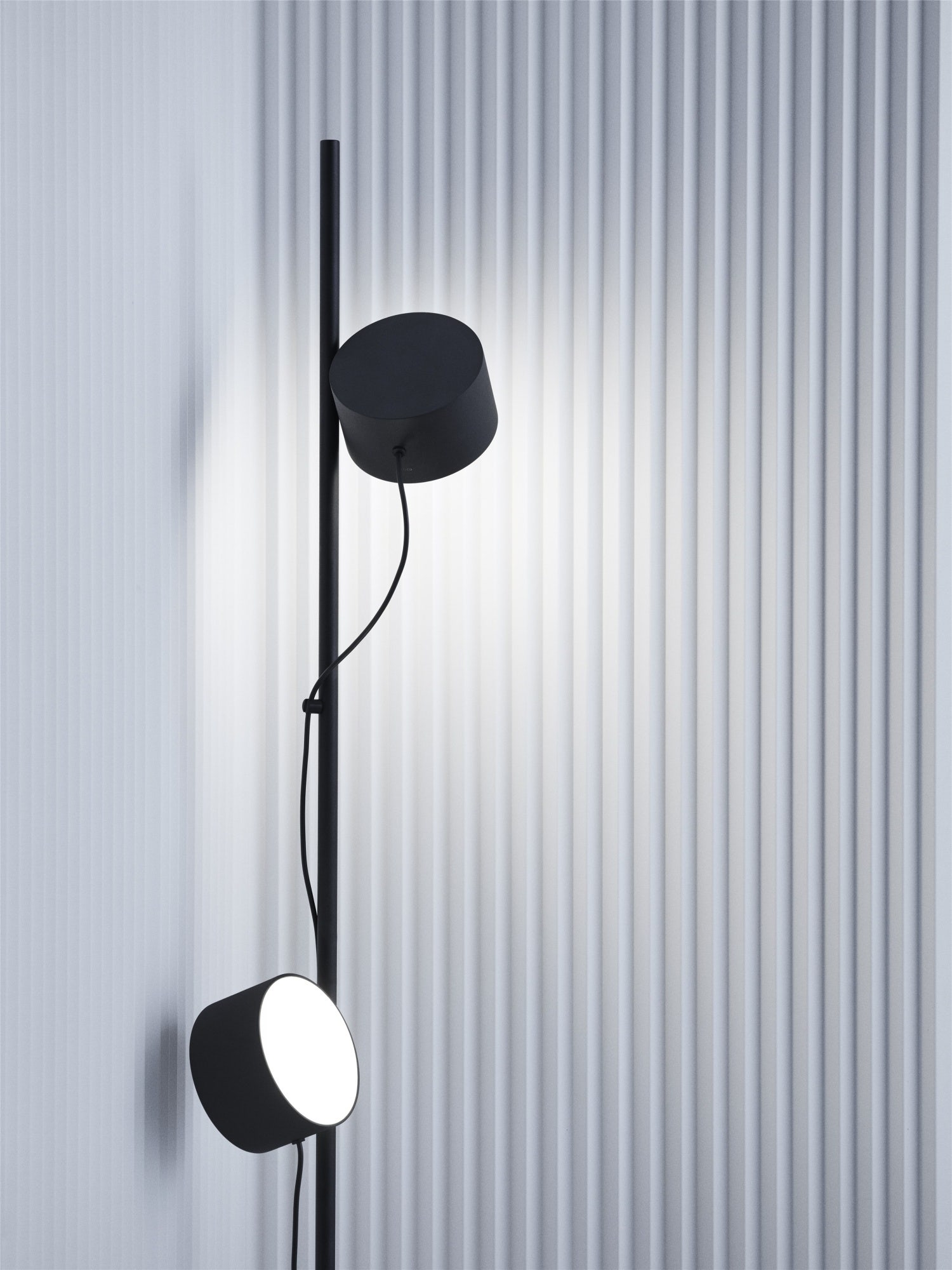 Muuto Post Floor Lamp