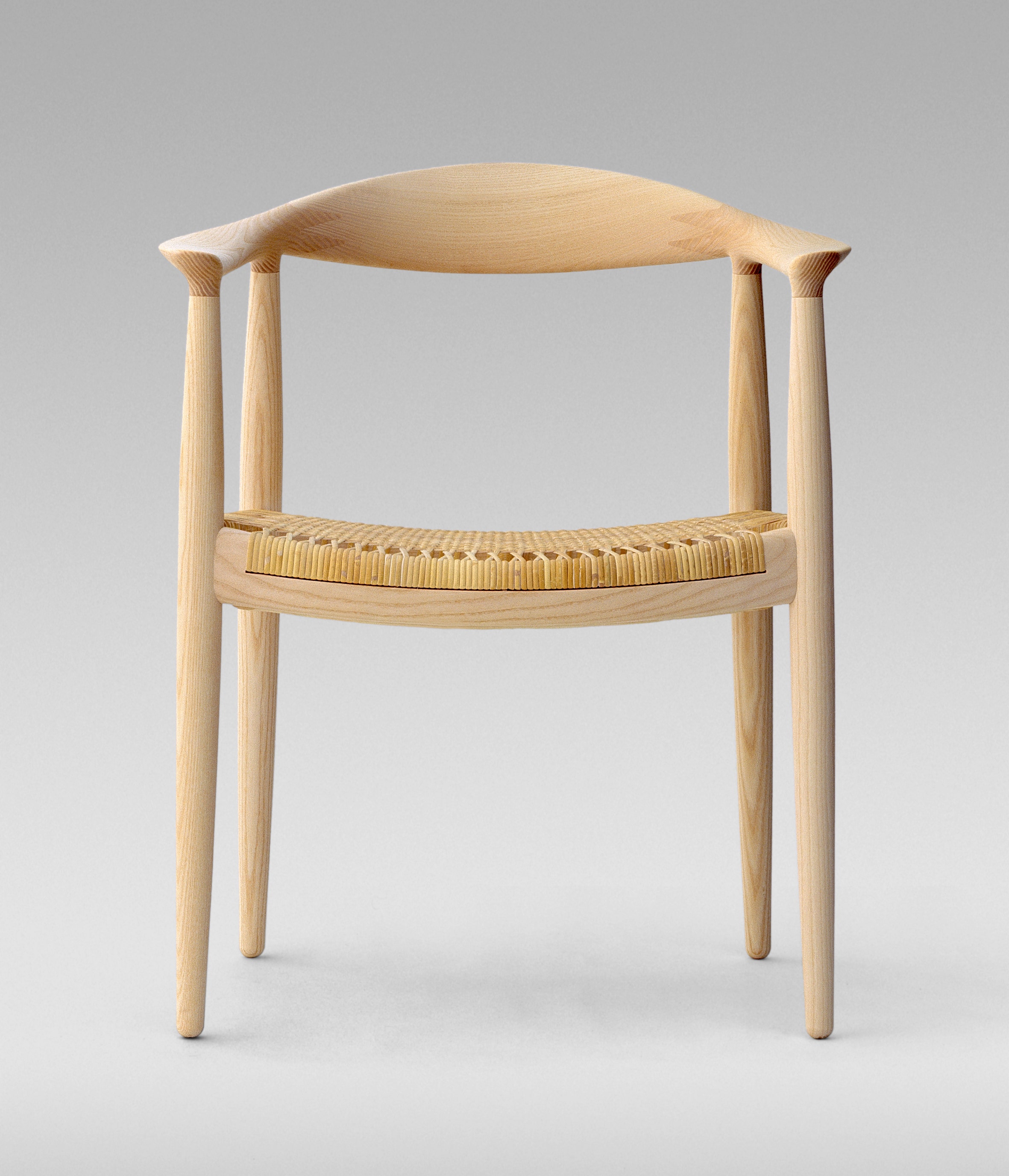 pp501 Round Chair, ash, soap treated