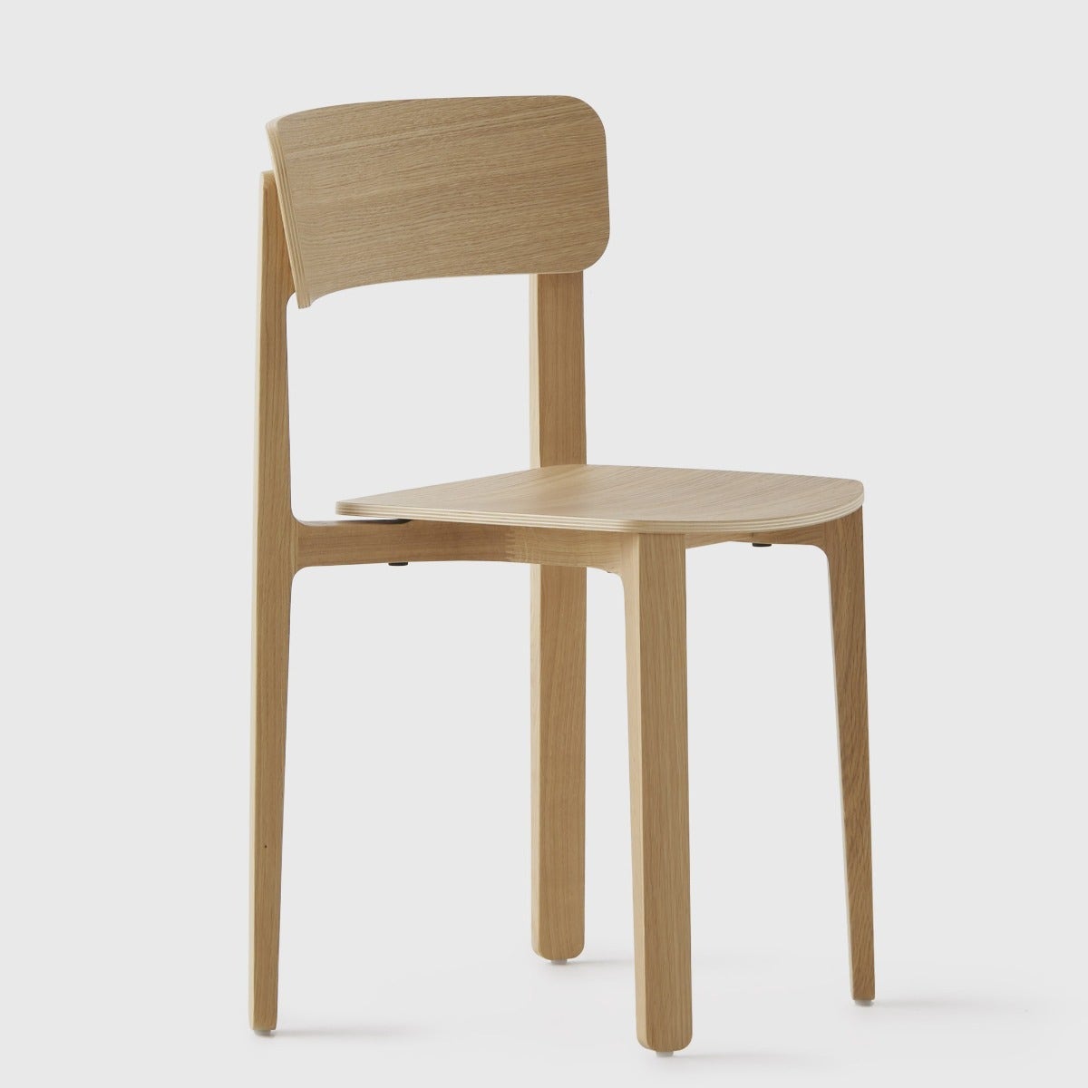 Resident Radio Chair