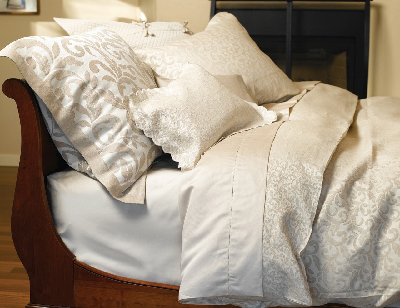 SDH Purists Jasmine L/C Fitted Sheet