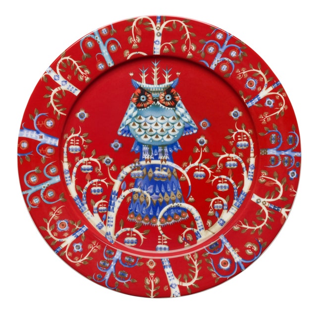 Iittala Taika Dinner Plate Holiday Red