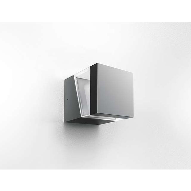 Artemide Tetragono Outdoor Wall Lamp