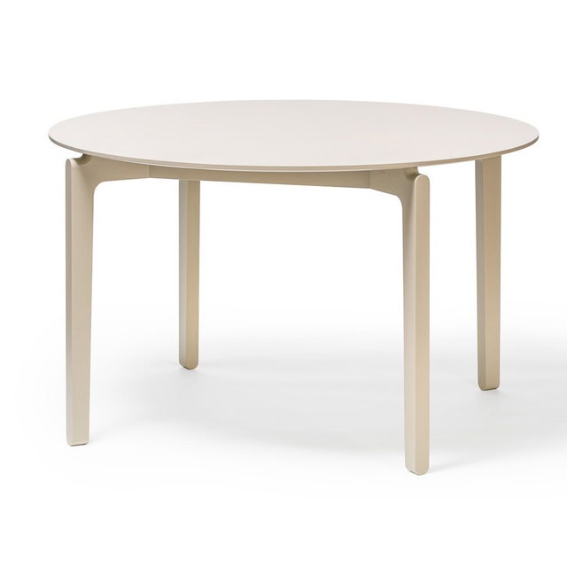 TON Leaf Round Table 443