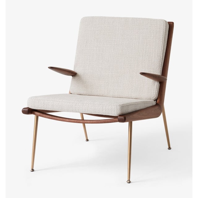 &Tradition Boomerang HM2 Lounge Chair with Armrest