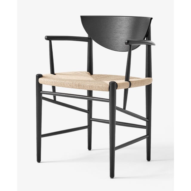 &Tradition Drawn HM4 Chair with Armrest