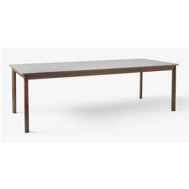 &Tradition Patch HW2 Dining Table